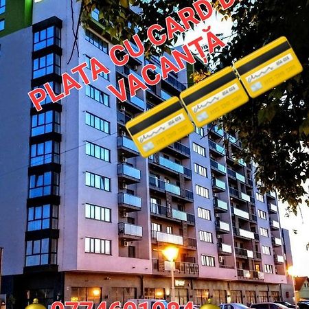 Highsky Oradea Apartments Bagian luar foto
